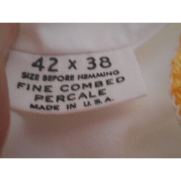 Vintage orange crocheted edge trim Standard Pillowcase USA Fieldcrest - Picture 4 of 6